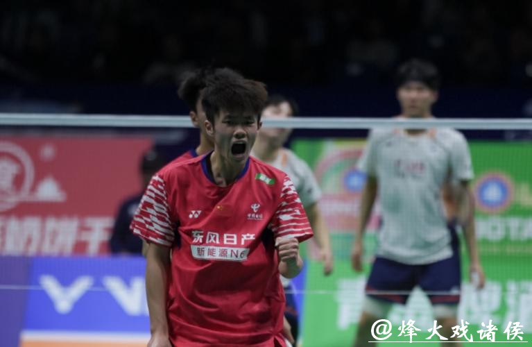 羽毛球亚团赛:国羽男队上演大逆转 击败韩国队晋级决赛 羽毛球亚团赛:国羽男队上演大逆转 击败韩国队晋级决赛