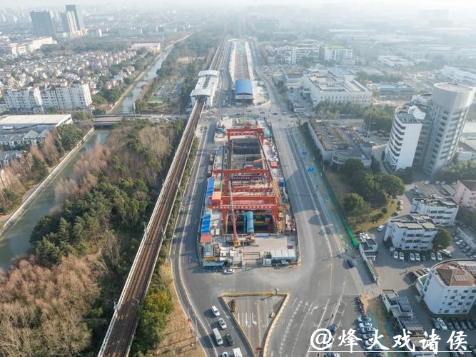 市域嘉闵线建设有新进展，两台盾构顺利接收